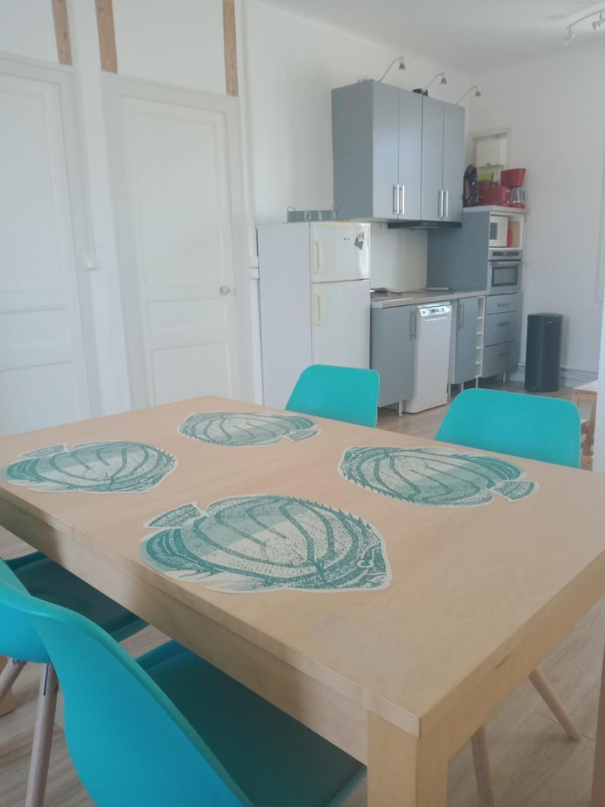 Le Pouliguen Tout A Pied - Grand Appart Lumineux - Menage Et Linge Non Compris Rum bild